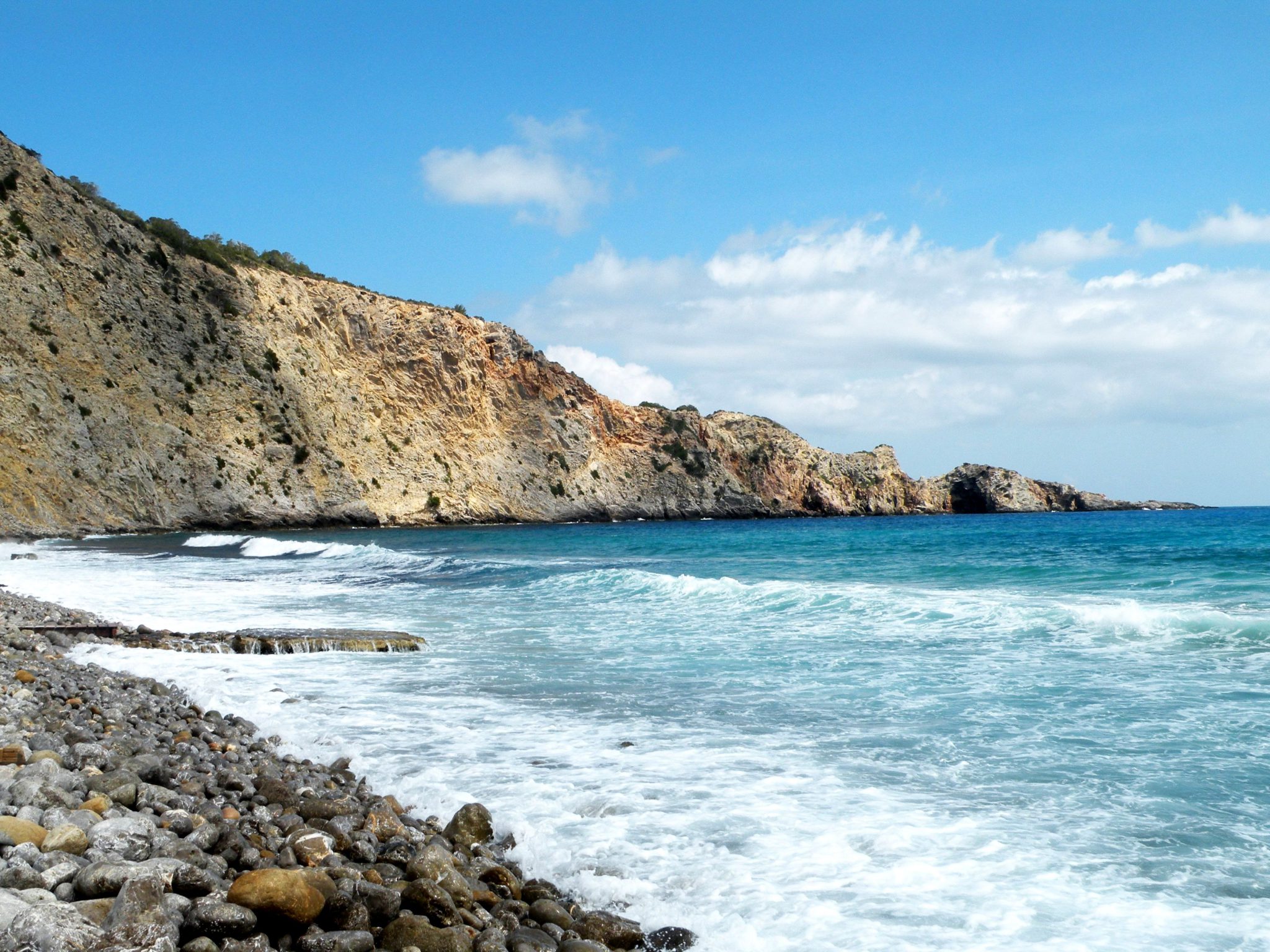 Risultati immagini per Cala Jondal,