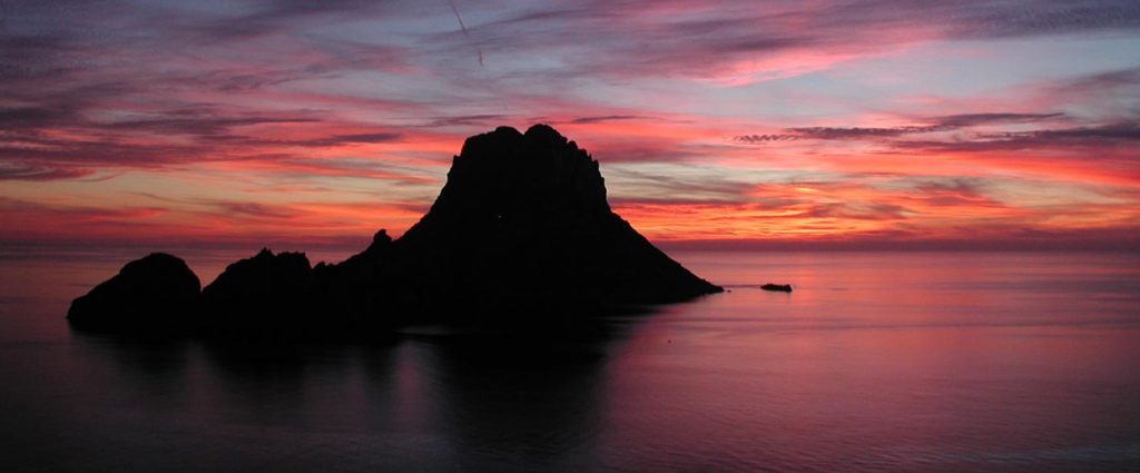 Es Vedra al tramonto
