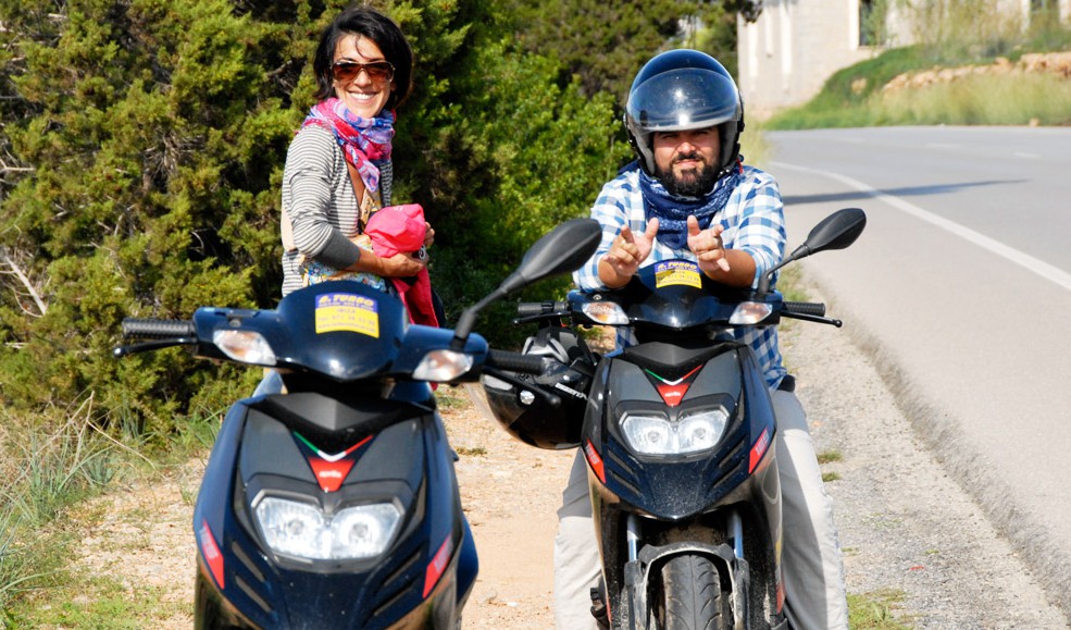 Noleggio scooter a 2025 Rent scooter e moto online