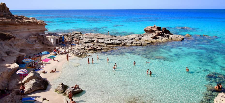 Una delle 10 migliori spiagge di Formentera, Calò des Mort